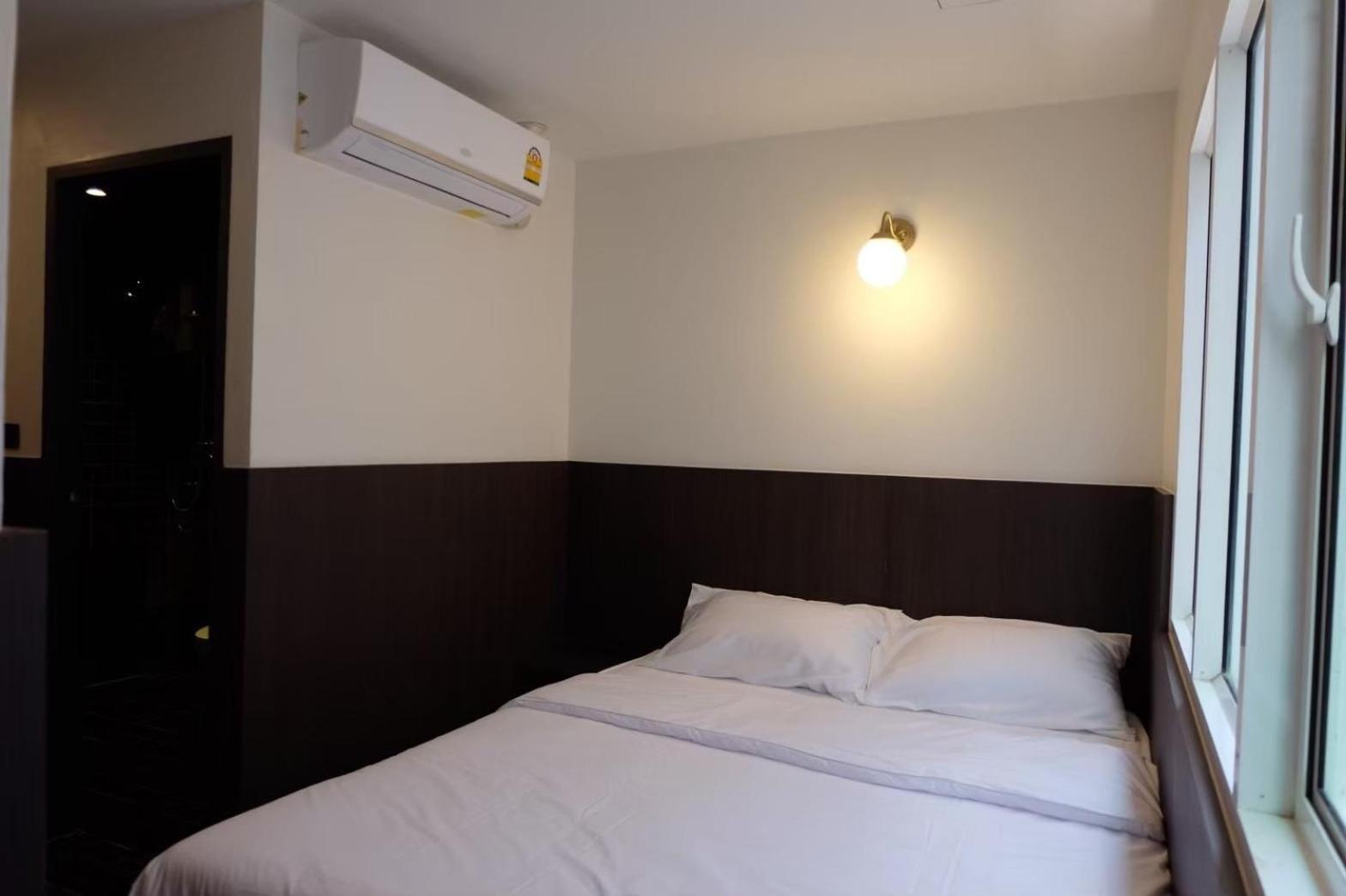 Four Sisters Homestay Μπανγκόκ Εξωτερικό φωτογραφία