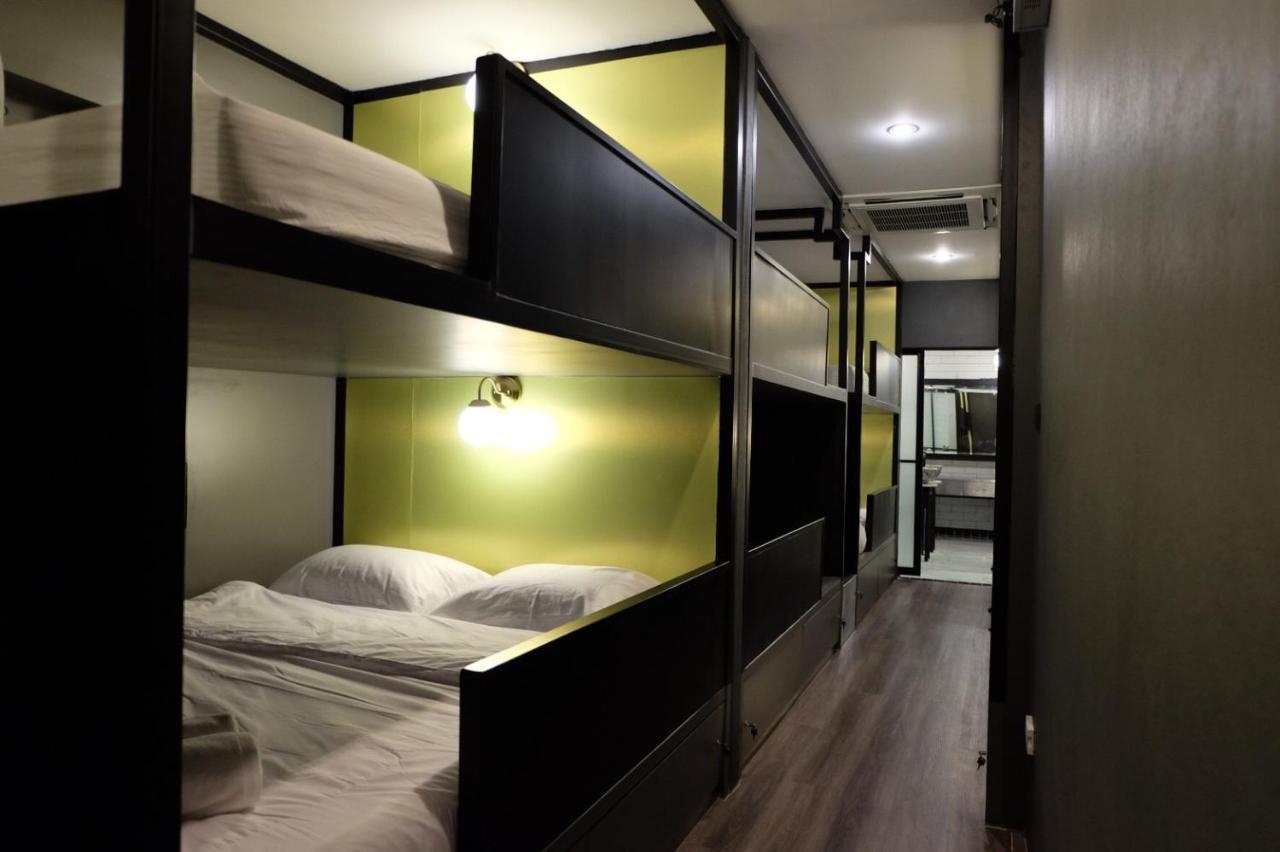 Four Sisters Homestay Μπανγκόκ Εξωτερικό φωτογραφία