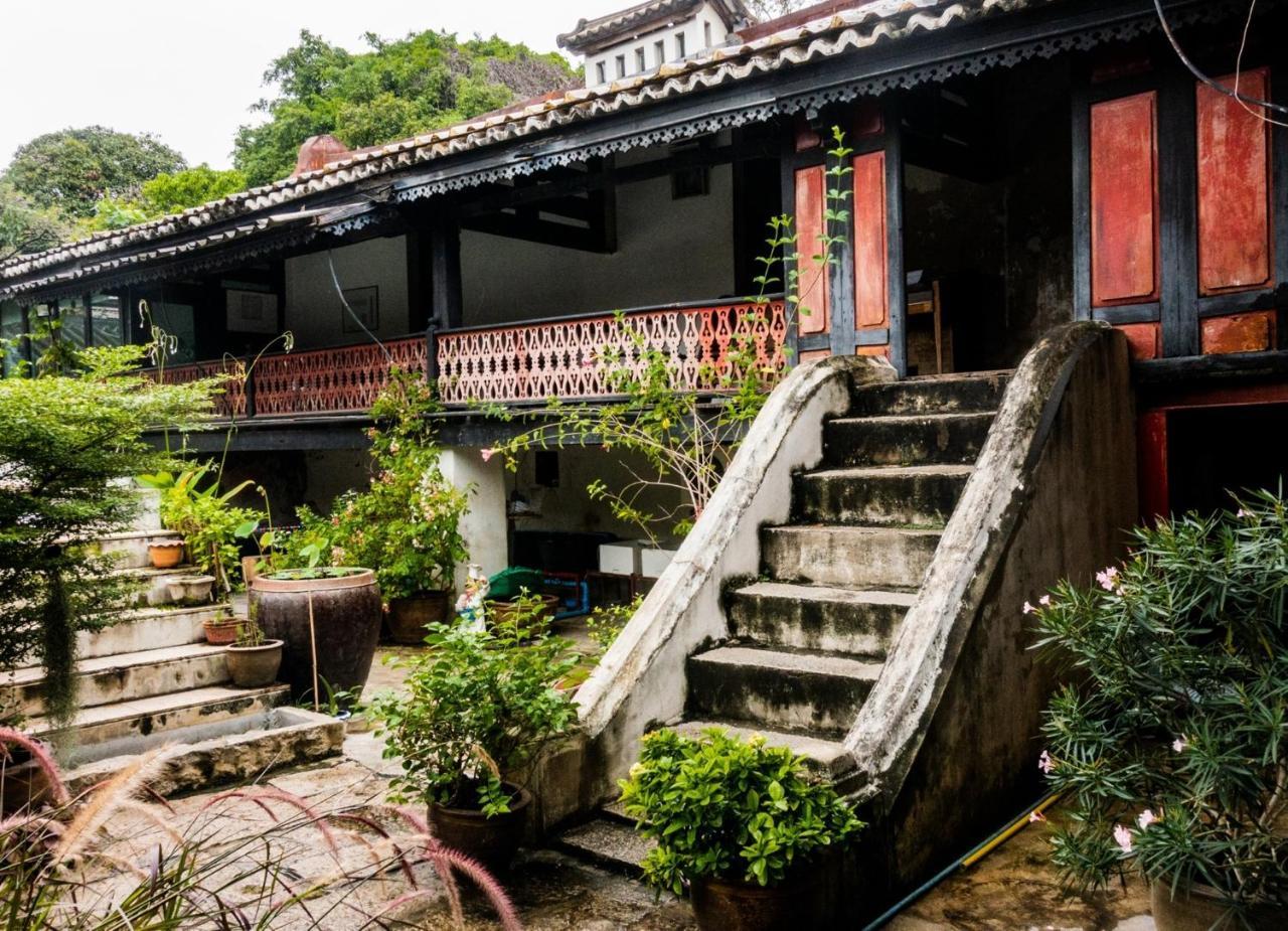 Four Sisters Homestay Μπανγκόκ Εξωτερικό φωτογραφία